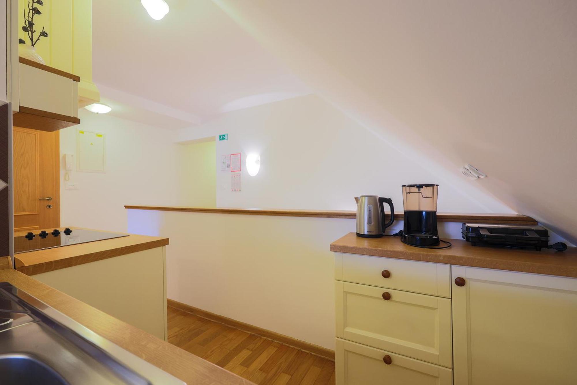 Lakeside Apartments ブレッド 部屋 写真