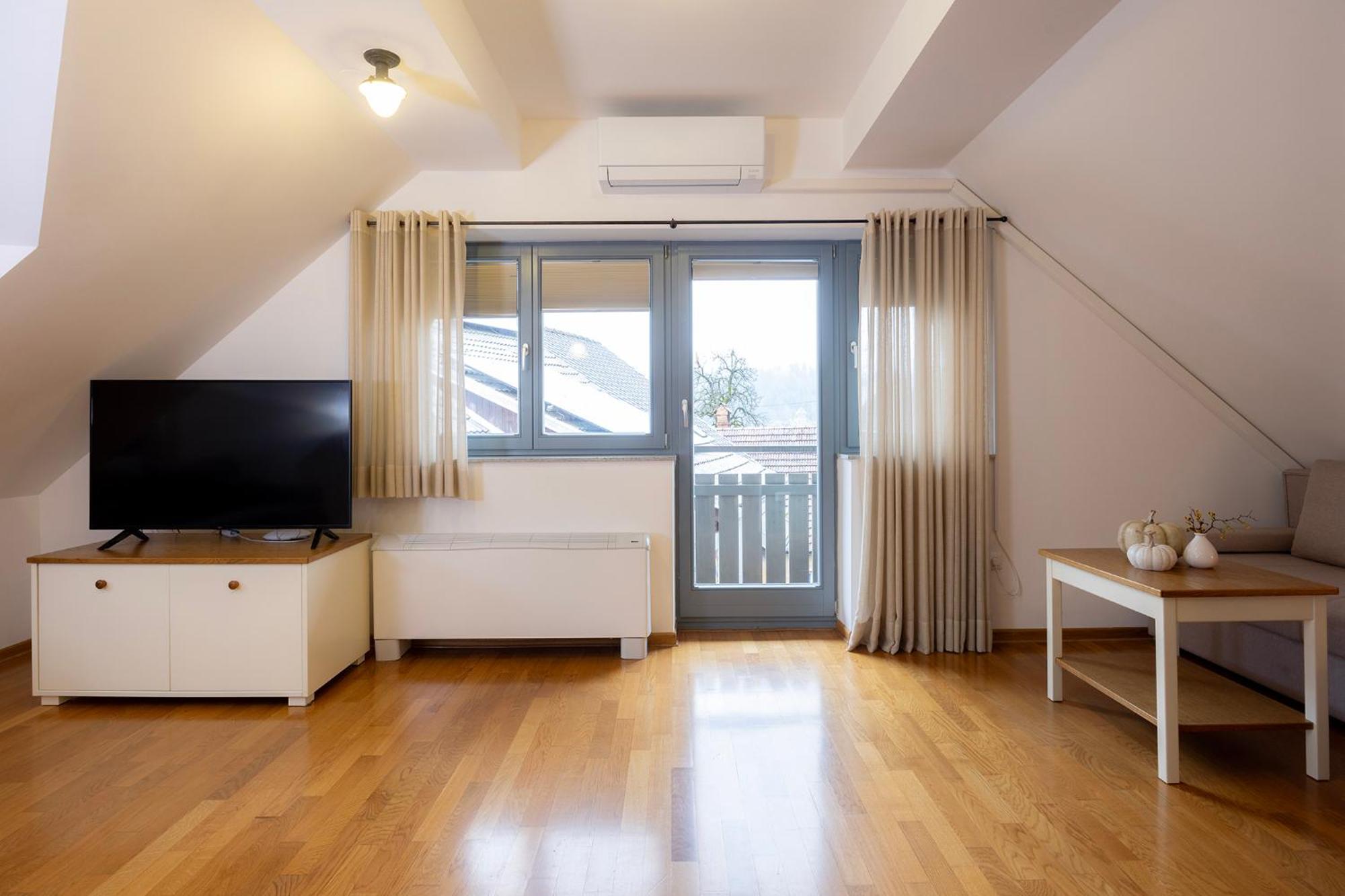 Lakeside Apartments ブレッド 部屋 写真