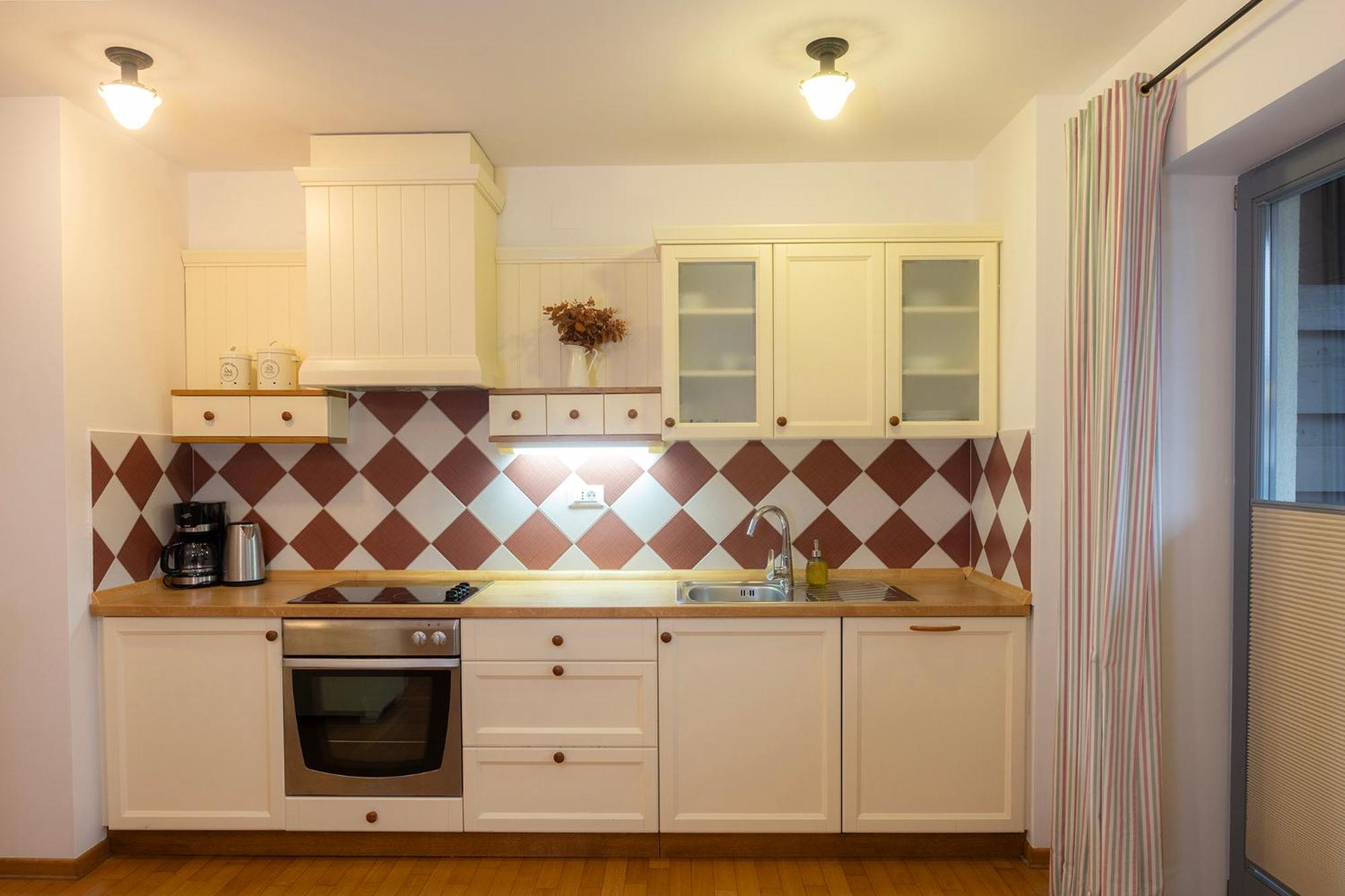 Lakeside Apartments ブレッド 部屋 写真