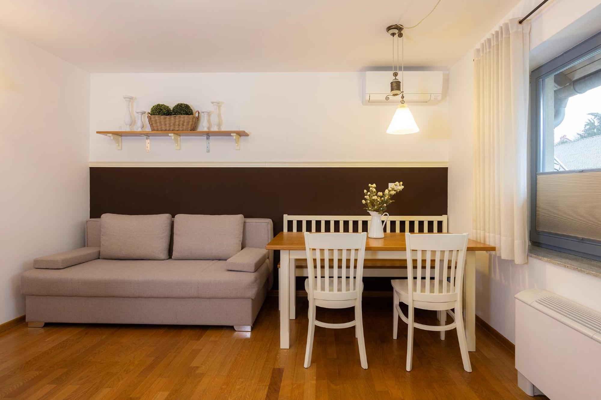 Lakeside Apartments ブレッド 部屋 写真