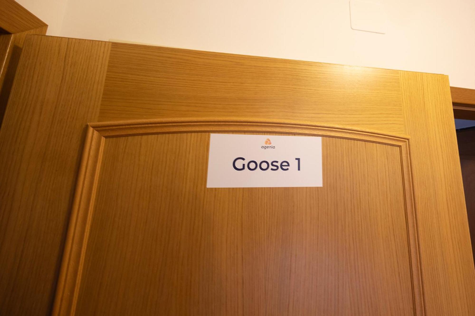 Lakeside Apartments ブレッド 部屋 写真