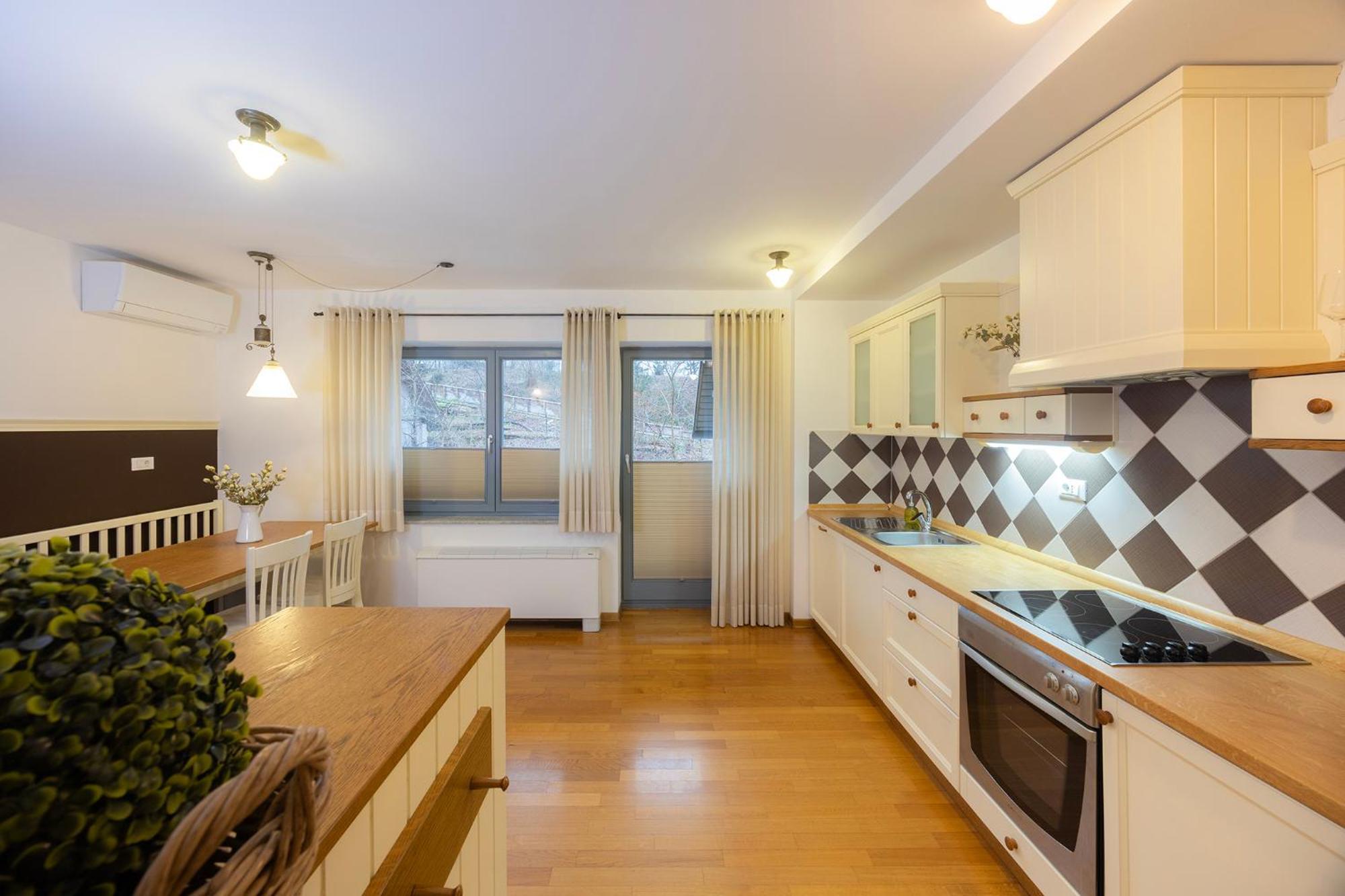 Lakeside Apartments ブレッド エクステリア 写真