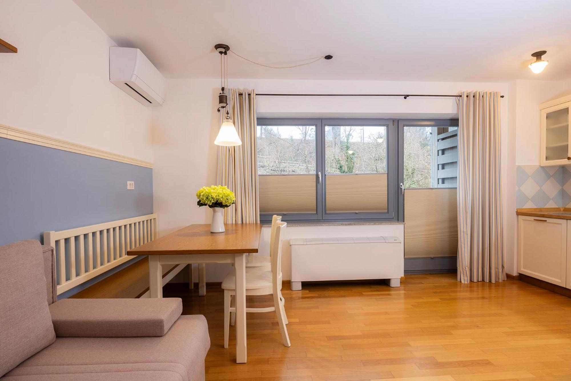 Lakeside Apartments ブレッド エクステリア 写真
