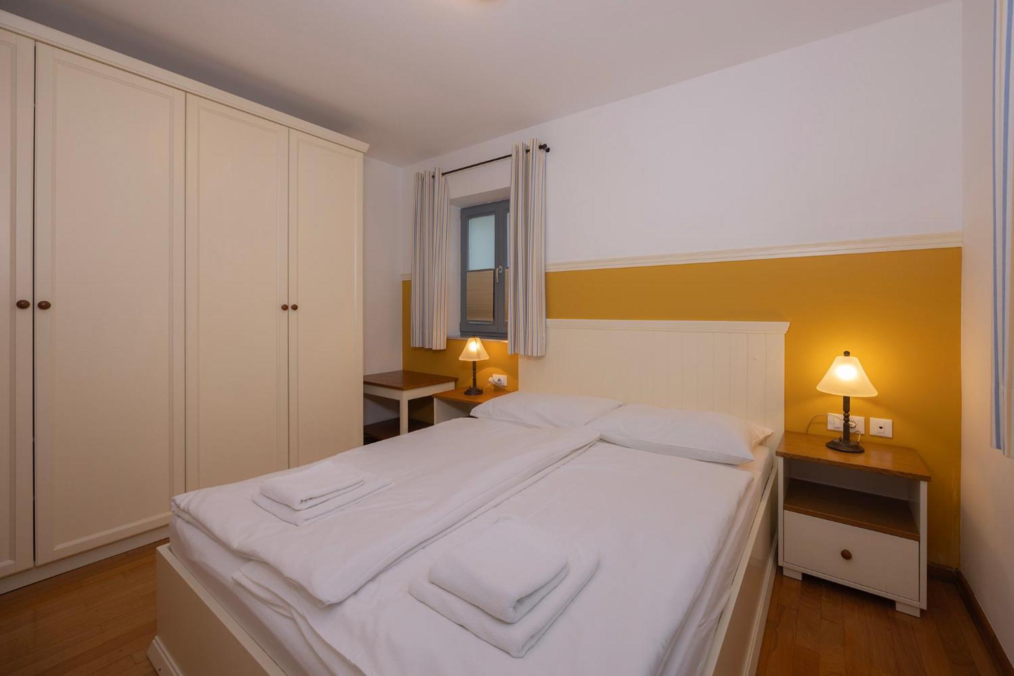 Lakeside Apartments ブレッド 部屋 写真